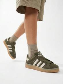 Medium Dark Khaki / Off White / Gum