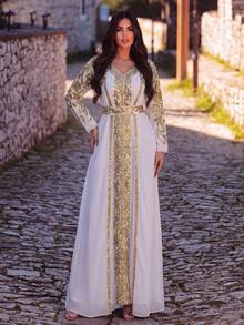 Faeriesty Đầm maxi xòe cổ chữ V thanh lịch và quyến rũ dành cho nữ, với chi tiết đính sequin tương phản và thắt lưng, phù hợp cho đám cưới, dạ hội, lễ trao giải và các dịp tiệc tùng khác. Màu trắng. - trắng - Xem 3