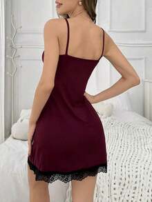 Camisón de pijama con tirantes y adorno de encaje para mujeres - Burdeos - Ver 2