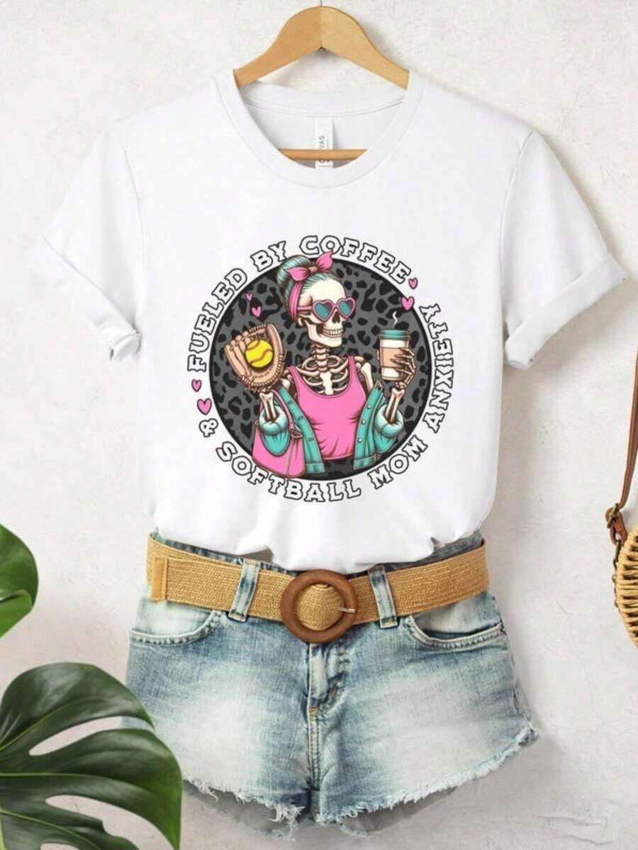 Softball Mom T-Shirt, Softball Mom T-Shirt, Funny Game Day T-Shirt, Gift For Softball Lovers, Coffee And Softball T-Shirt, Gift For Sporty Mom With Skeleton Design, Classic 100% Cotton Thick Short Sleeve T-Shirt, Graphic Print T-Shirt, Casual Short Sleeve Top For Women - 白色 - 查看 1