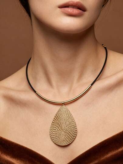 1pc Minimalist Elegant Water Drop Pendant Necklace, Suitable For Daily And Casual Wear