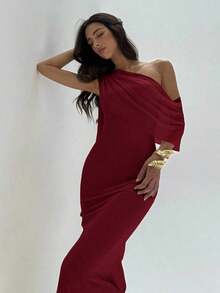 Vestido de mujer de unicolor con hombros asimétricos - Burdeos - Ver 7