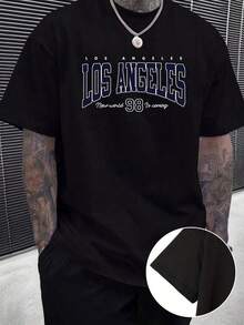 100% Pure Cotton, Breathable And Gentle On The Skin. Classic Crew Neck Design, Slim Fit, And Flattering For All Body Types. Fashionable Print With A Minimalist Style And High-Quality Finish. Unisex Design Perfect For Matching Outfits, Ideal For Everyday Wear, Dates, Leisure, And Streetwear – Versatile And Timeless. - 黑色 - 查看 1