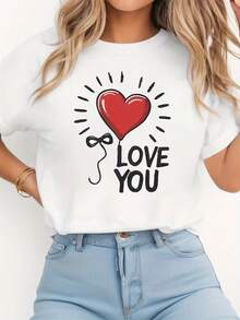 "LOVE YOU" T-Shirt With Heart Print And Balloon Design - 2026. Casual Summer Short-Sleeved Crew Neck T-Shirt With A Heart Message Print, Machine Washable, Suitable For Vacations, Dates, Everyday Wear, And Year-Round Use. 5IM5 - 白色 - 查看 6