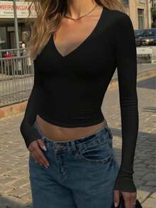 Top de punto ajustado y sexy para mujer, manga larga, cuello en V, color sólido, camiseta casual de primavera, blanca. - Negro - Ver 7
