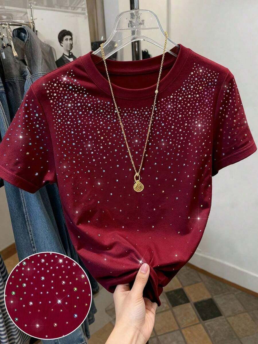 Camiseta de mujer de manga corta y cuello redondo con bordado de lentejuelas en forma de lazo, 56% algodón, estilo minimalista de moda, regalo para amigos - Burdeos - Ver 1