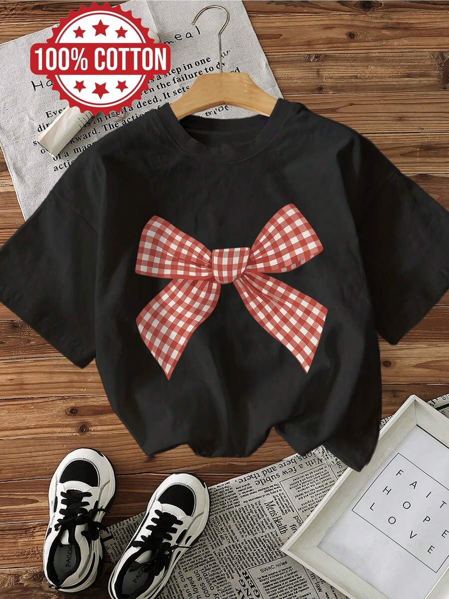 Camiseta Casual de Manga Corta para Mujer - Estampado de Lazo en Cuadros Rojo y Blanco, Lavable a Máquina, Ajuste Regular, Moda Diaria, Tejido No Transparente, Material Transpirable, Ropa de Primavera-Verano, Diseño con Encanto Rústico, Cómoda para Todas las Estaciones - Negro - Ver 1