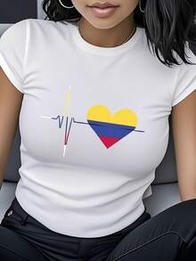 Women's T-Shirt Made Of Pure Cotton, Casual Loose Style, With Colombian Flag Print And Heartbeat Pattern, Short Sleeve And Round Neck Women's Clothing, Unique Patriotic Design, Modern And Fashionable, Versatile And Simple Style, Ideal As A Gift For Anniversaries, Parties And Events, Suitable For Casual Daily Wear, Outdoor Sports, Christmas Celebrations, Showing Love And Support For Colombia. - 白色 - 查看 1