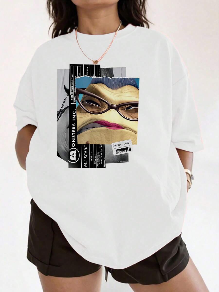 Artistic Graphic Depicting An Elegant Female Figure With Geometric Elements In Contrasting Tones, Symbolizing Confidence And Strength. Modern, Comfortable, Casual, And Versatile Women's T-Shirt For Everyday Wear. - 白色 - 查看 1
