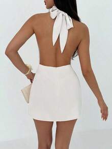 Vestido mini plisado con espalda descubierta y atar para mujer, de estilo minimalista - Blanco - Ver 2