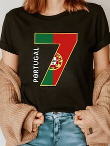 Number Seven With The Portuguese Flag Symbolizes National Strength, Cultural Pride, And Sporting Passion. A Modern, Casual, Comfortable Women's T-Shirt For Everyday Wear And Social Gatherings. - 黑色 - 查看 8