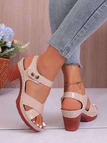 Vintage PU Leather Rivet Inlaid Chunky High Heel Open Toe Sandals, Spring/Summer - Khaki - View 8