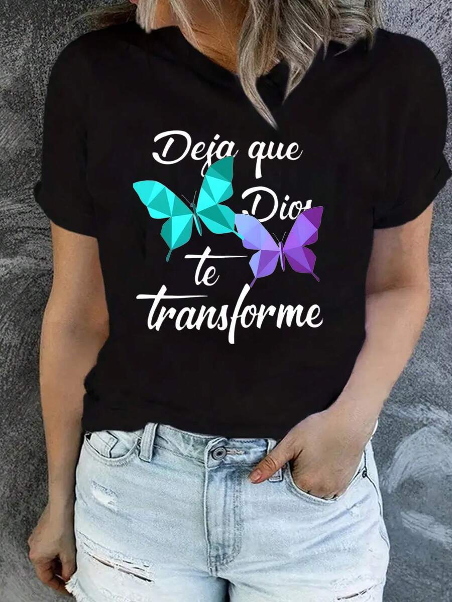 Camiseta de manga corta para mujer con diseño de fe cristiana en español - Camiseta de manga corta con texto en español y estampado de mariposas, hecha de tela suave y elástica, cuello redondo, ropa casual para la iglesia, lavable a máquina para comodidad durante todo el año, adecuada para estudiantes de español y como vestimenta para estudio bíblico, estilo deportivo elegante, con la frase en español "DEJAME QUIÉ DIOS to TRANSFORME" y diseño de mariposas, corte holgado e informal.una camiseta estampada muy distintiva / estilo unisex / adecuada tanto para hombres como para mujeres / resistente a las arrugas / transpirable - Negro - Ver 1
