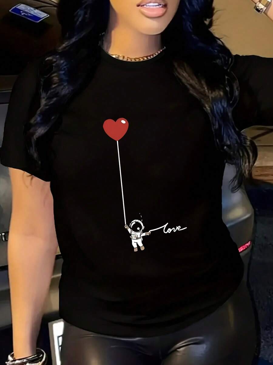 Plus Size - Plus Size - Women'S Plus-Size Round Neck Short Sleeve T-Shirt In A Space-Themed Heart Design, Slightly Stretchy And Regular Fit, Made From Fabric, Perfect For Casual Wear - 黑色 - 查看 1