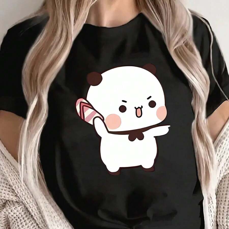 Camiseta de manga corta ligera y duradera con un adorable diseño de panda, ideal para salidas casuales en casa, cafeterías o actividades al aire libre, que garantiza comodidad y estilo para el uso diario.