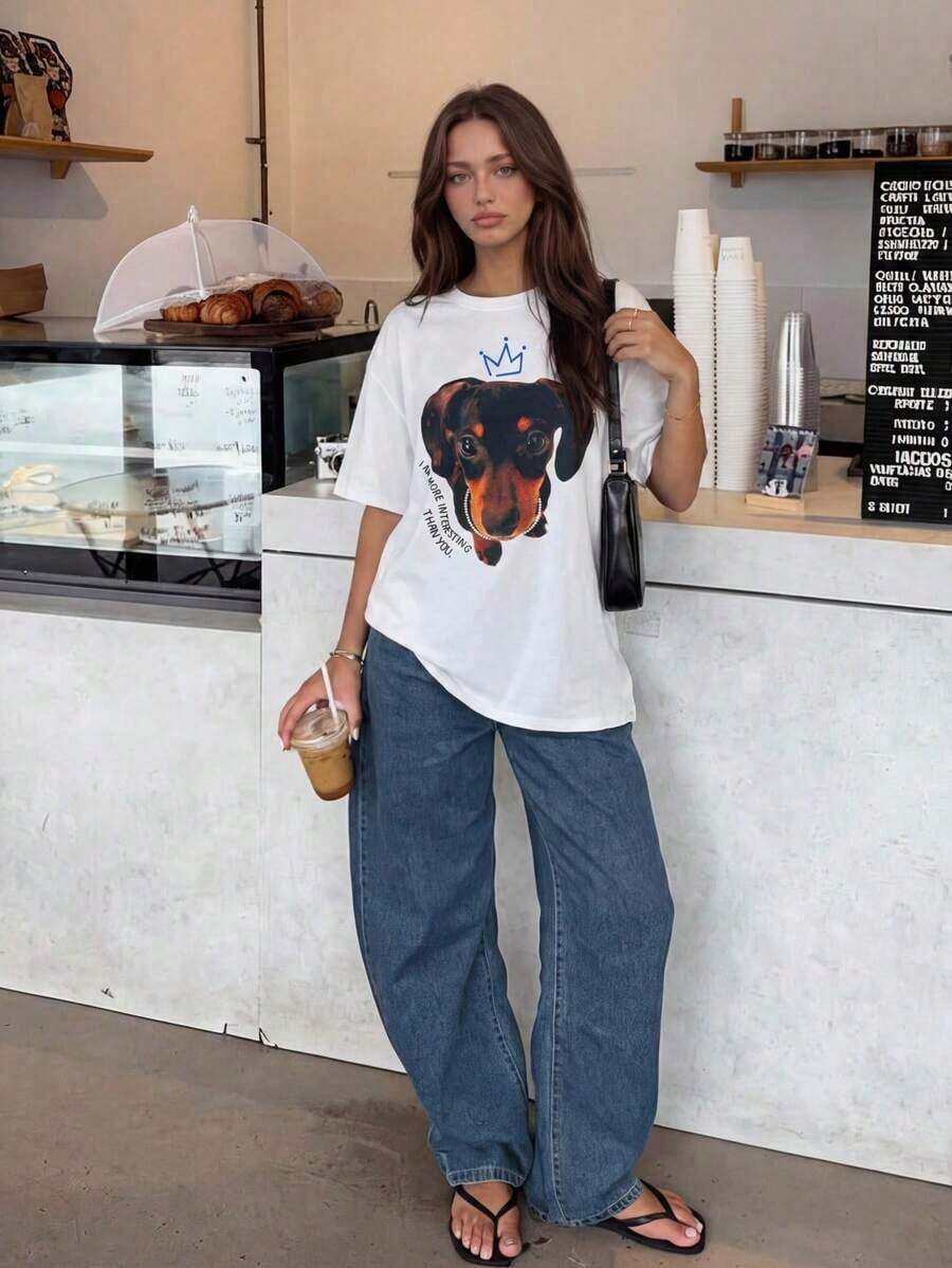 Women's Casual Loose Fit T-Shirt With Dachshund Dog Print, Breathable And Comfortable, Short Sleeve, Round Neck, Printed With The Phrase "I'm More Interesting Than You", Soft Cotton, Perfect For Everyday Wear And Urban Style For Pet Lovers - 白色 - 查看 1