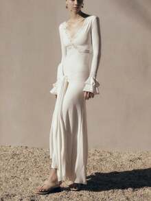 Long-Sleeved Dress With Lace Trim, Flared Sleeves And Floating Ribbons, Fitted Cut And Elegant Style. - 白色 - 查看 2