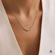 1 Pack Cubic Zirconia Heart & Leaf Pendant Necklace, Adjustable Fine Chain Necklace, Daily Jewelry - Multicolor - View 4