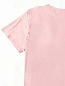 Women's Plus Size "Queen Of Hearts" Graphic T-Shirt - Casual Polyester Fabric, Short Sleeve, Round Neck, Decorated With A Vibrant Cocktail Playing Card Pattern, Suitable For All Seasons, Summer White - 羅莎 - 查看 4