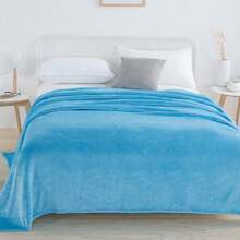 Luxurious Soft Flannel Blanket - Versatile For Sofa, Office, Car, And More - Contemporary Style, Machine Washable, All-Season Comfort - Blue - View 2