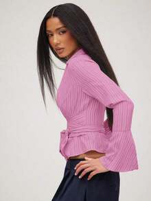 Top con lazo frontal y mangas acampanadas a rayas - Negro - Ver 5