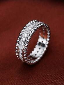 1 chiếc nhẫn cưới đính kim cương tinh tế, sang trọng, có thể đeo chồng lên nhau, phù hợp cho đi làm, hẹn hò, dự tiệc hoặc làm quà tặng. - nhẫn - Xem 8