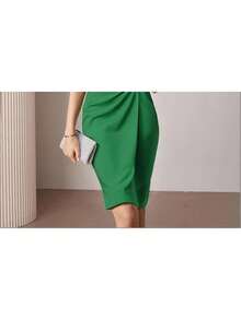 Vestido corto tipo cadera liso estilo francés, elegante y moderno, nueva colección primavera 2026 estilo europeo americano - Verde - Ver 3