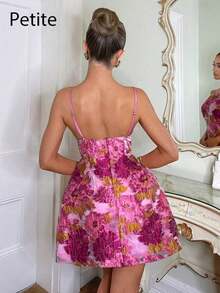 Charm Vestido de fiesta de verano corto y mini con falda de línea A, decoración de alambre metálico y jacquard de organza, atuendo de otoño y regreso a la escuela - Rosa Fucsia - Ver 2
