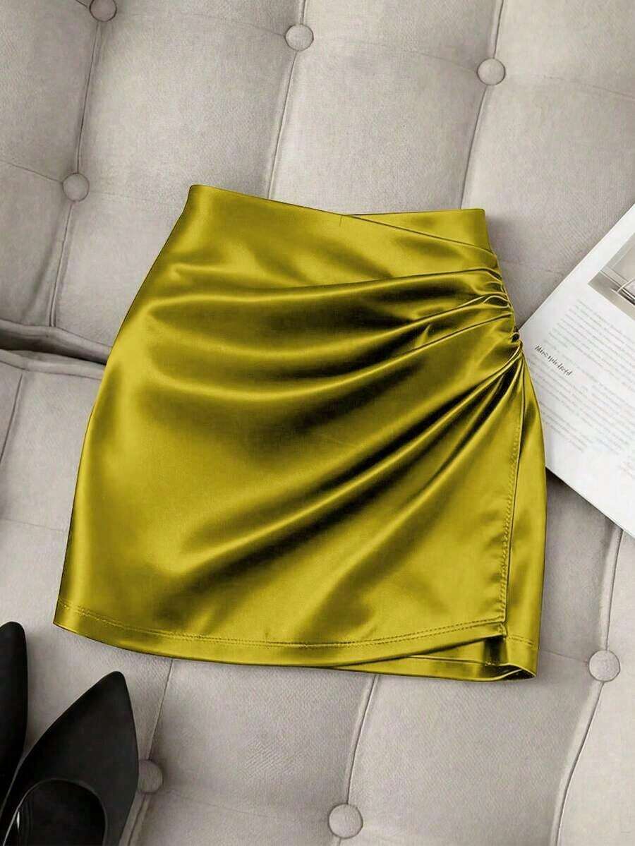 Falda ajustado plisada de cintura alta con dobladillo asimétrico brillante y ajustada, de moda para /verano - Mostaza Amarilla - Ver 1