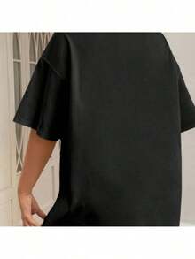 TrendyTalla Grande - Talla Grande - Camiseta negra de manga corta para mujer de talla grande con estampado de mariposas, perfecta para uso diario casual y estilo urbano, top holgado de verano.Everyday Wear - Negro - Ver 3