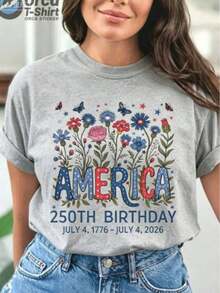 Graphic Tees USA 250th Anniversary Floral Design T-Shirt - Colorful Pattern Tee Featuring Blue, Red, And White Lettering Combined With Butterflies And Flowers - Comfortable Casual Crew Neck Tee, Plus Size - Ideal Gift For Independence Day, National Holidays, And Summer Gatherings - 100% Breathable Cotton For Summer - 灰色 - 查看 1