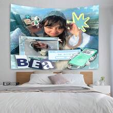 1件 Beabadoobee Y2K 風格拼貼掛毯，藍色流行風牆飾，附 iPod 與「Be Mine」文字，2000年代龐克風裝飾，適合粉絲臥室、客廳、宿舍 - F - 查看 4