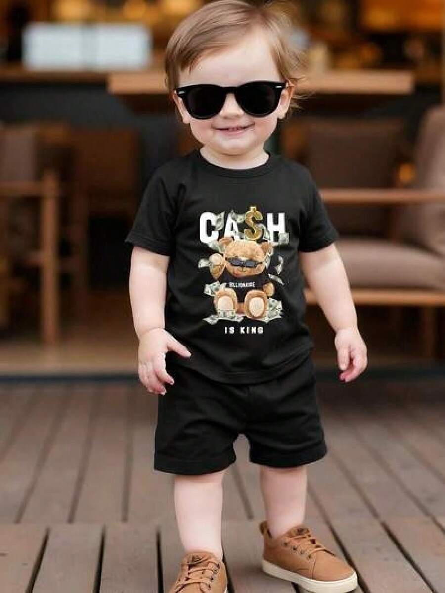 Boys' T-Shirts? (Only The Short-Sleeved T-Shirt Shown In The Image Is Available) "Playful Pals 2 / Baby Boy Set, Short-Sleeved T-Shirt With Cute Bear Print Combined With Minimalist Shorts, Suitable For Summer Outings. Stylish And Soft T-Shirts Suitable For Children's New Year's And Christmas Parties. - 黑色 - 查看 1