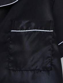 Conjunto de pijama de 2 piezas con camisa de manga corta con solapa y pantalones cortos con moño, ropa de dormir para mujer, conjunto de dos piezas - Negro - Ver 5