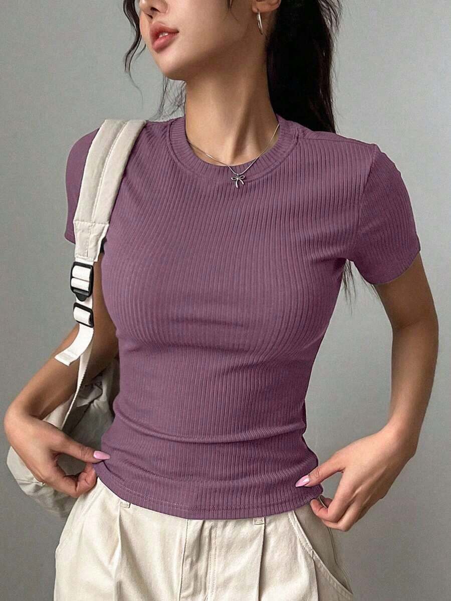 Camiseta de manga corta de ajuste ceñido de unicolor y estilo universitario para mujer - Púrpura polvoriento - Ver 1