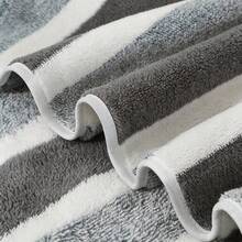 1/4/11pcs Set, No Hair Loss | Highly Absorbent | Quick-Drying, Ultra-Soft Two-Color Striped Interval Bath Towel Combination, Including 2 Bath Towels, 4 Face Towels , 4 Hand Towels & 1 Bath Ball - 薄荷藍 - 查看 2