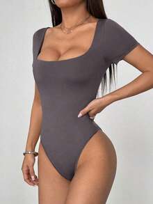 Body de mujer de unicolor de ajuste ceñido, cuello cuadrado minimalista, manga corta, versátil para uso diario - Gris - Ver 5