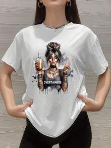 Women's Graphic Tee, Comfortable And Casual, Short-Sleeved With A Round Neck, Featuring A Tattoo On The Arm And The Word "OVERTHINKER" At The Bottom. Round Neck, Regular Length, All-Season Top, Fashionable For Everyday Wear, Suitable For Spring And Summer, Cotton Tee For Women. - 白色 - 查看 8