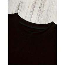 Women's Heart Print T-Shirt "World's Best Mom" - Casual Black Short Sleeve T-Shirt With White Lettering, Stretch Polyester Blend, Machine Washable, Perfect For Spring/Summer/Autumn, Everyday Wear T-Shirt | Fun Design | Comfortable Fit - Black - View 3