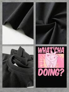 La imagen muestra una figura animada femenina sonriendo de forma divertida junto a la frase What'cha Doing que transmite alegría curiosidad y espíritu juvenil camiseta de mujer  cómoda transpirable ideal para uso diario y estilo casual - Negro - Ver 4