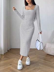 Vestido ajustado de cuello cuadrado de rayas apretadas en blanco y negro - Blanco y Negro - Ver 4