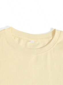 Popular Women's Summer T-Shirt 2026, With Fun Graphic Print "REALLY HER", White, Casual, Soft, Pure Cotton 220g, Short Sleeve With Print. Suitable As A Gift. Women's T-Shirt. Blouses > Elegant. Boho Chic. Soft, Breathable, And Comfortable Women's Top, Ideal For Spring, Summer, And Autumn, Perfect For Vacations, Travel, And Everyday Wear. - 杏色 - 查看 2
