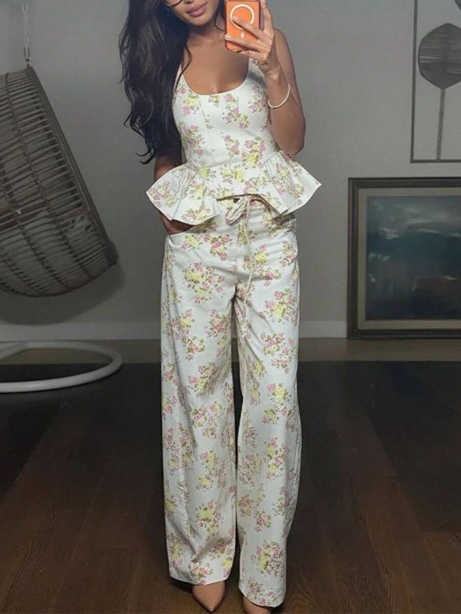 Conjunto casual primavera estilo europeo estampado con volantes elegante moda vacacional para mujer - Impresión sobre fondo azul claro - Ver 1