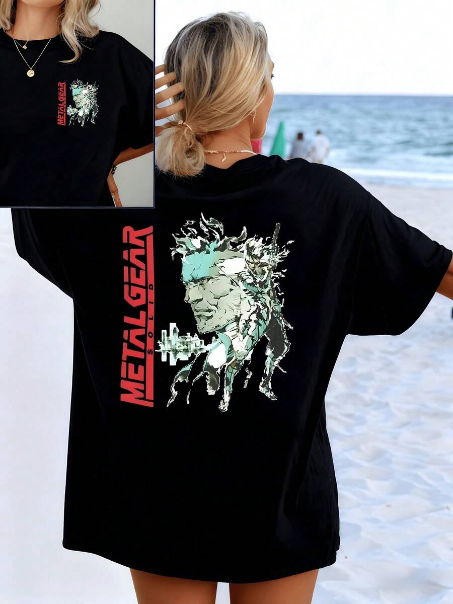 Artistic Image Depicts A Futuristic Warrior Enveloped In Digital Energy With Green And Gray Tones, Conveying Strength, Courage, And Determination. Modern And Comfortable Double-Sided Women's T-Shirt For Everyday Wear - 黑色 - 查看 1