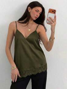 Top de tirantes de mujer con encaje y bajo asimétrico - Verde militar - Ver 5