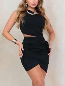 Vestido corto primavera 2026, cuello asimétrico un hombro al descubierto con escote en cintura, elegante y sensual color liso - Negro - Ver 4