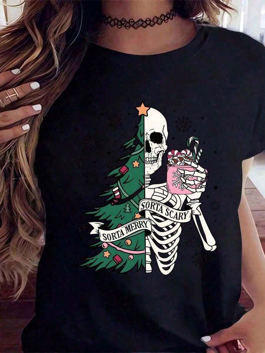 Sorta Merry Sorta Scary Christmas Tree Skeleton T-Shirt For Women, Funny Ugly Sweater Style Graphic Tee With Snowflakes And Hot Chocolate Design, Perfect For Halloween And Christmas Parties, Loose, Casual, And Versatile 220g T-Shirt - 黑色 - 查看 1