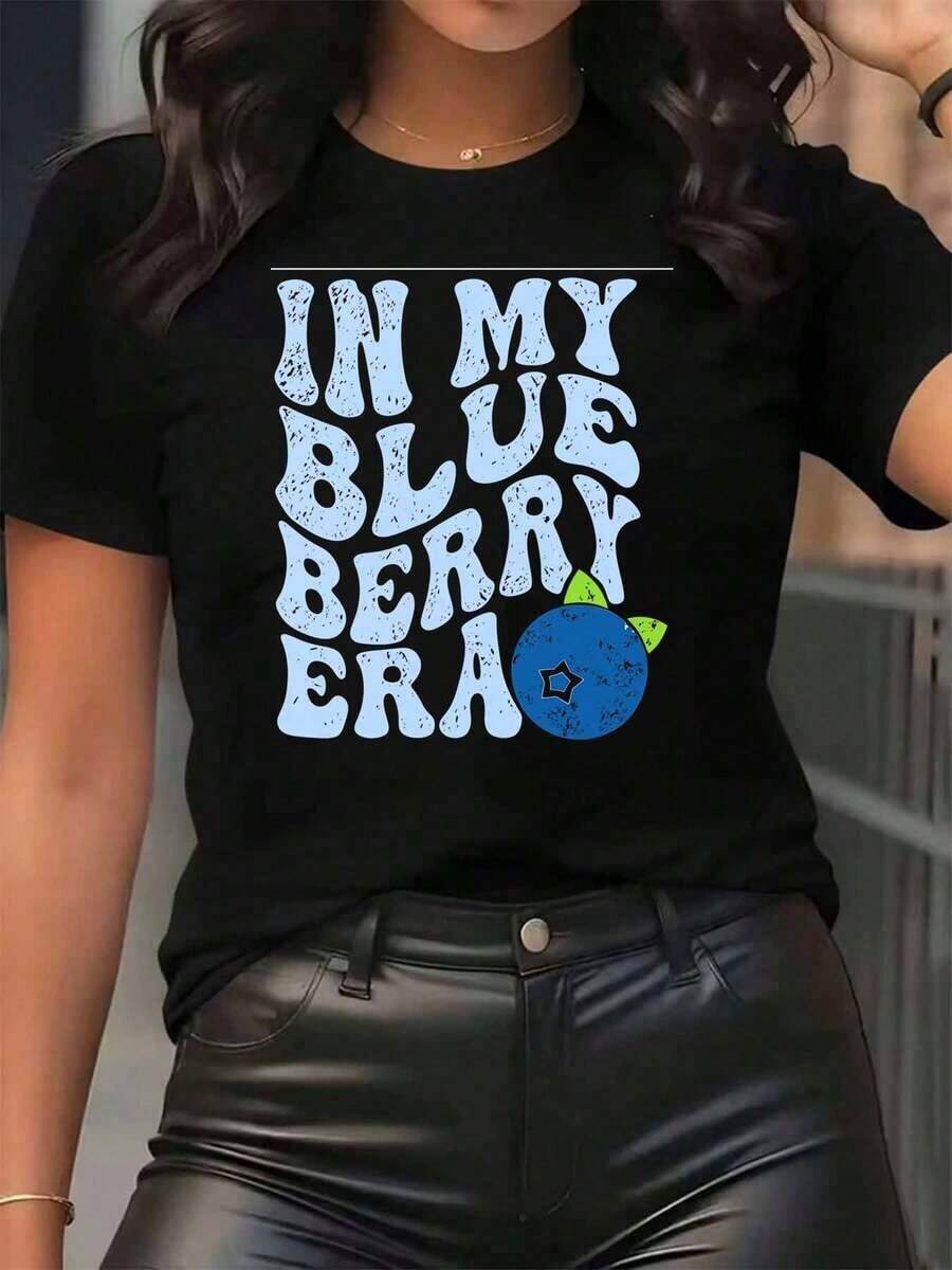 New Arrivals For Summer. Women's Graphic Print T-Shirt "In My Blueberry Era", Round Neck, Casual Everyday Wear, Soft And Comfortable, Festival Blouse, Shirt > Beautiful. - 黑色 - 查看 1