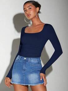 Camiseta crop de cuello cuadrado fruncido lateral - Azul marino - Ver 4