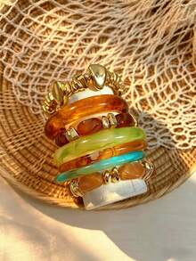 Set de 7 piezas de pulseras elásticas con cuentas de ojo de tigre ámbar de estilo bohemio elegante vintage para el verano, con estampado de teñido anudado en marrón, azul y verde, accesorios de joyería única y apilable Y2K adecuados para mujeres, regalo para fiesta de playa, cita o cumpleaños (patrón floral de resina aleatorio) - Multicolor - Ver 4